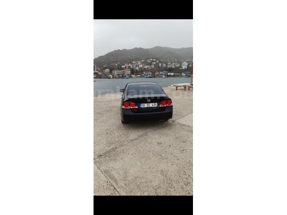 Sahibinden Honda Civic 1.6i VTEC Premium 2009 Model