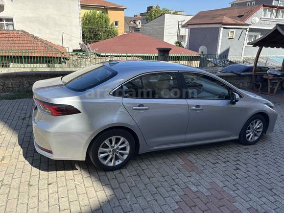 Sahibinden Toyota Corolla 1.5 Dream 2024 Model 