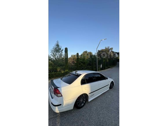 Sahibinden Honda Civic 1.6i VTEC ES 2002 Model 