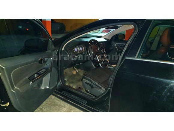 Sahibinden Volvo S60 1.6 D Advance 2013 Model