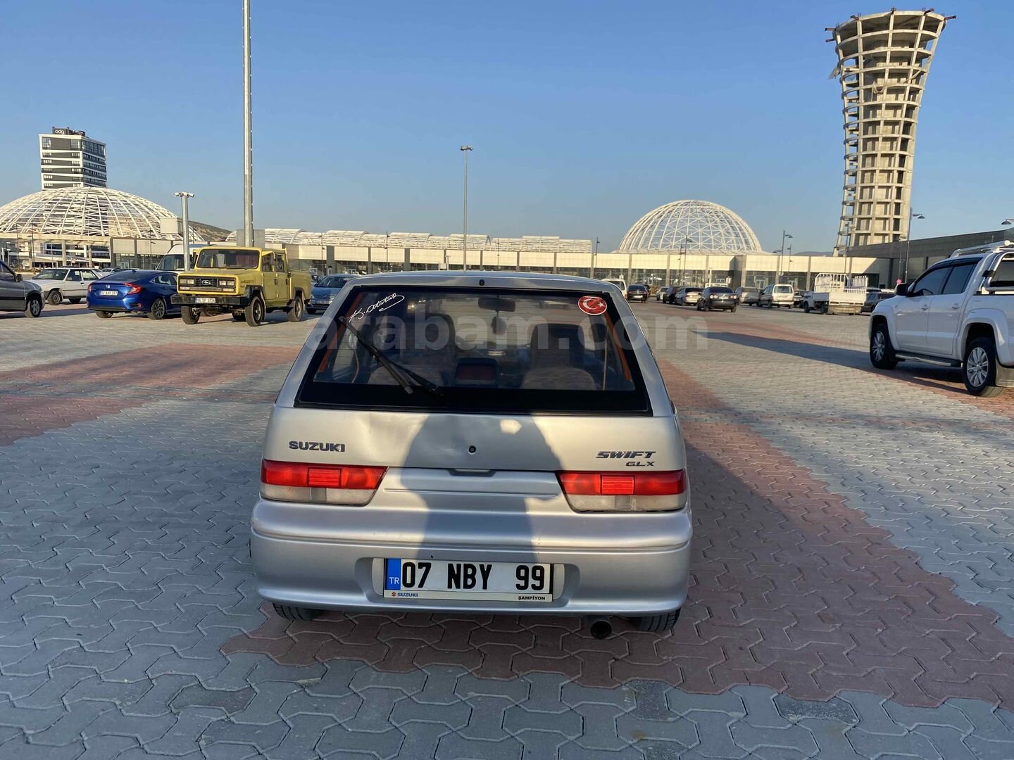 Sahibinden Suzuki Swift 1.3 GLX 2001 Model Isparta 170.000 km Gri 7