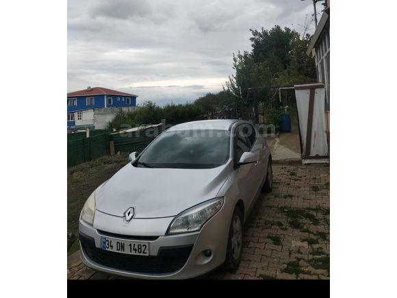 Sahibinden Renault Megane 1.5 dCi Expression 2011 Model