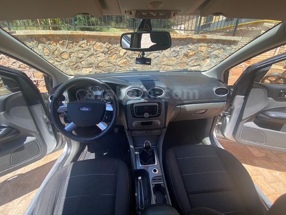 Sahibinden Ford Focus 1.6 TDCi Titanium 2010 Model