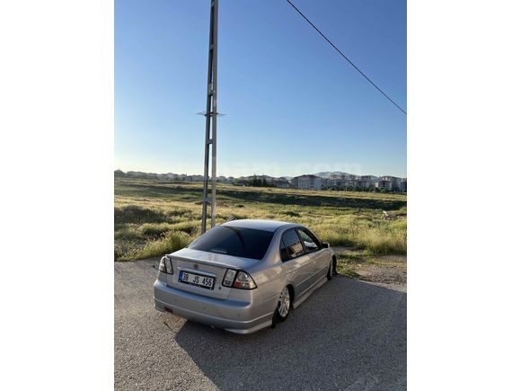 Sahibinden Honda Civic 1.6i VTEC ES 2004 Model 