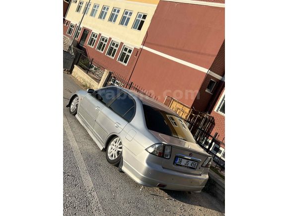Sahibinden Honda Civic 1.6i VTEC ES 2004 Model 