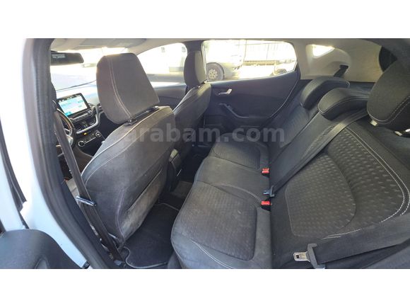 Sahibinden Ford Fiesta 1.5 TDCi Titanium 2017 Model