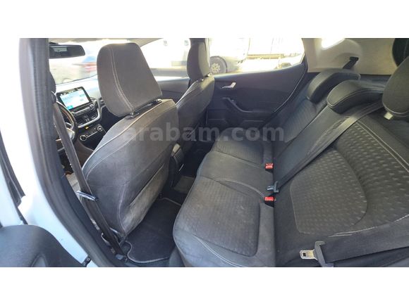 Sahibinden Ford Fiesta 1.5 TDCi Titanium 2017 Model