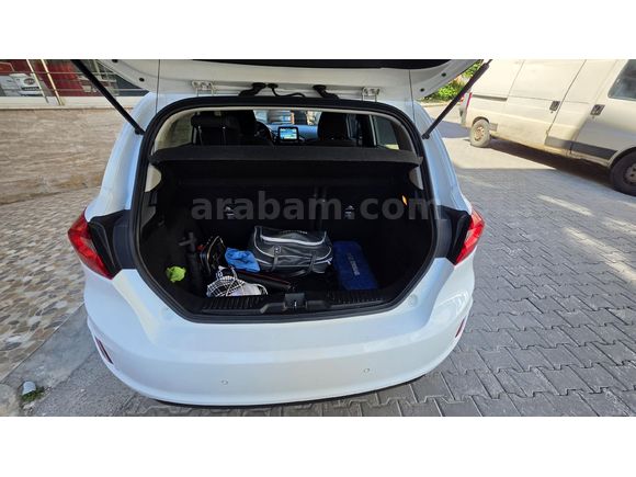 Sahibinden Ford Fiesta 1.5 TDCi Titanium 2017 Model