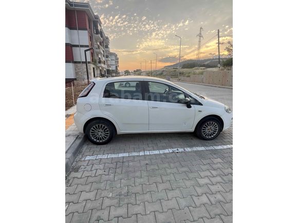 Sahibinden Fiat Punto 1.3 Multijet Pop 2013 Model Adıyaman 228.000 km Beyaz