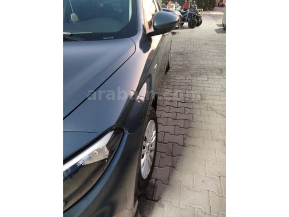 Sahibinden Fiat Egea 1.4 Fire Easy 2023 Model