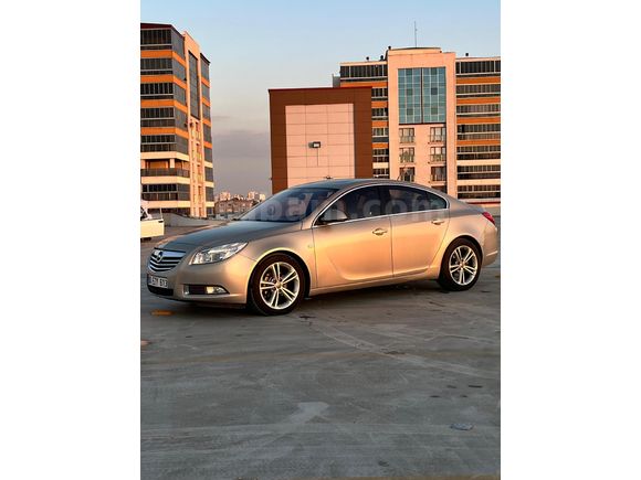 Sahibinden Opel Insignia 1.4 T Edition 2012 Model  177.000 km Bej