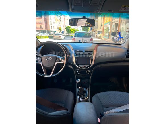 Sahibinden Hyundai Accent Blue 1.6 CRDI Prime 2016 Model 
