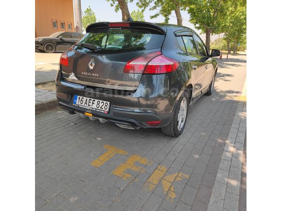 Sahibinden Renault Megane 1.6 Expression 2012 Model