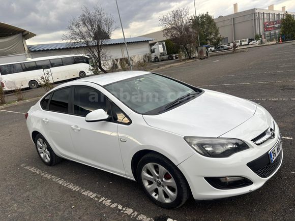 Sahibinden Opel Astra 1.6 Edition 2014 Model  136000m Beyaz