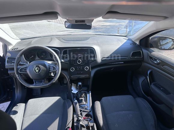 Sahibinden Renault Megane 1.3 TCe Joy 2020 Model 