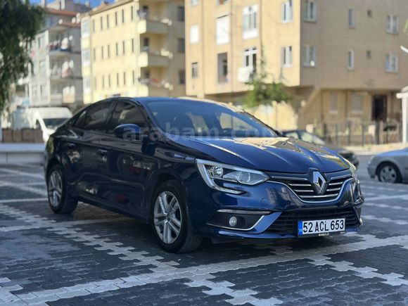 Sahibinden Renault Megane 1.3 TCe Joy 2020 Model 