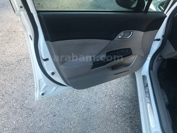 Sahibinden Honda Civic 1.6i VTEC Eco Elegance 2015 Model 