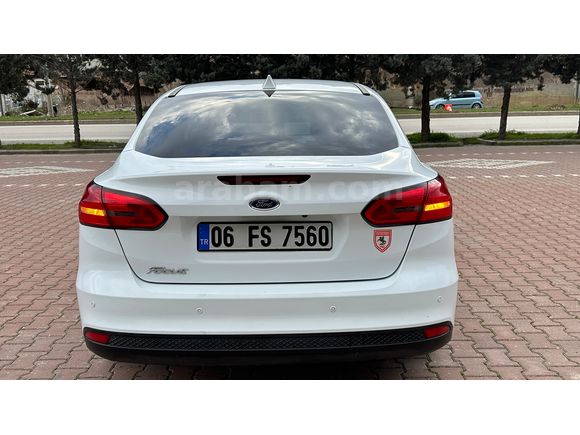 Sahibinden Ford Focus 1.6 Ti-VCT Style 2015 Model 