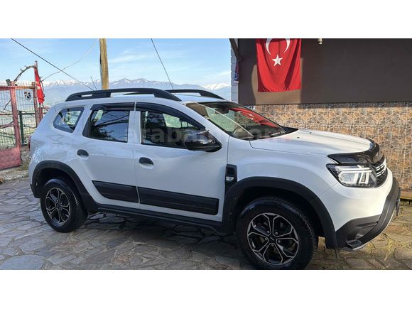 2023 HATASIZ servis bakımlı 4x4 DUSTER