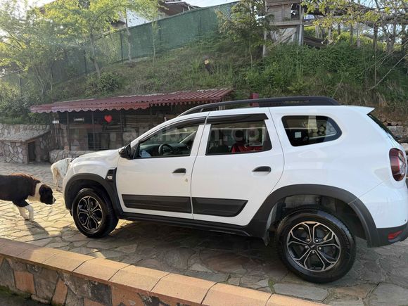 2023 HATASIZ servis bakımlı 4x4 DUSTER