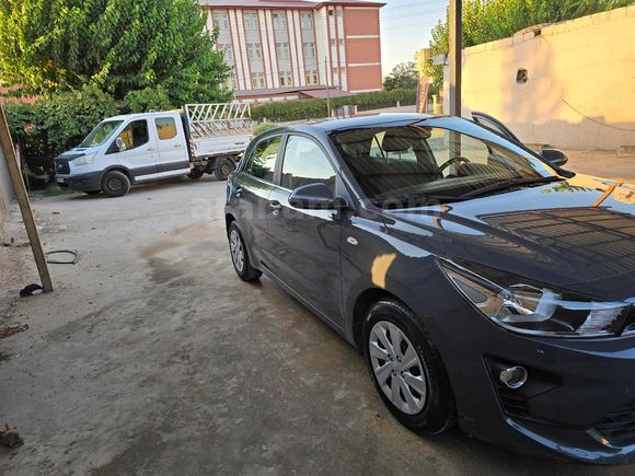 Sahibinden Kia Rio 1.4 CVVT Cool 2022 Model