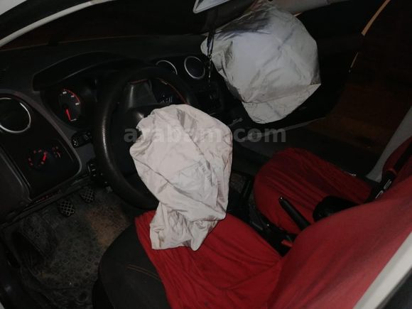 Sahibinden Seat Ibiza 1.4 Reference 2011 Model