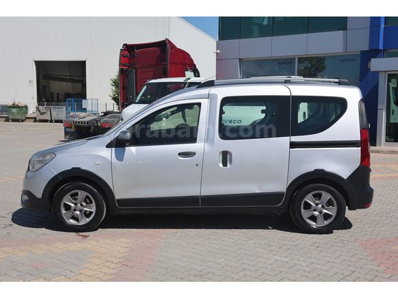 BÜYÜKSOYLU BEYSOY'DAN 2016 DOKKER 1.5 DCİ STEPWAY 90 Hp A/C