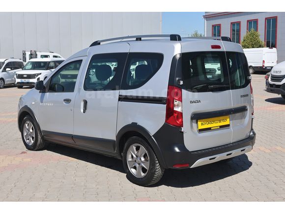 BÜYÜKSOYLU BEYSOY'DAN 2016 DOKKER 1.5 DCİ STEPWAY 90 Hp A/C