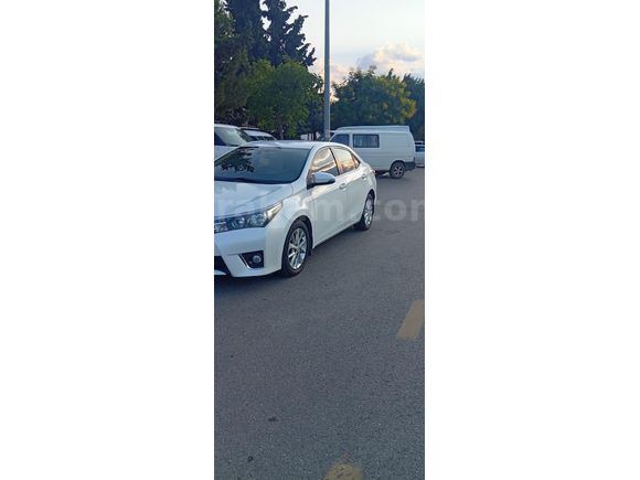 Sahibinden Toyota Corolla 1.4 D-4D Advance 2015 Model