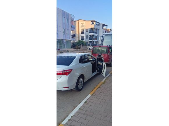 Sahibinden Toyota Corolla 1.4 D-4D Advance 2015 Model