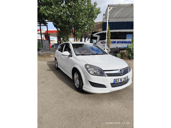 Sahibinden Opel Astra 1.6 Essentia 2013 Model
