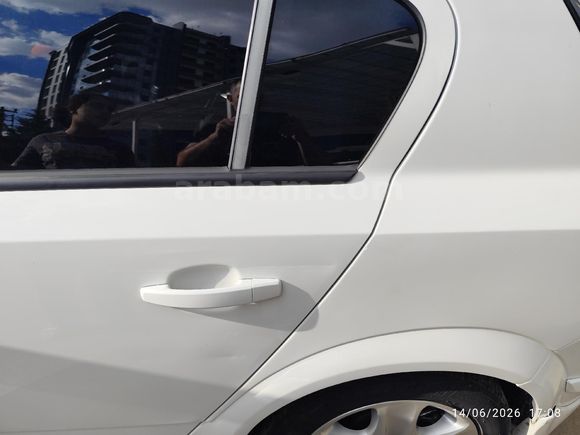 Sahibinden Opel Astra 1.6 Essentia 2013 Model