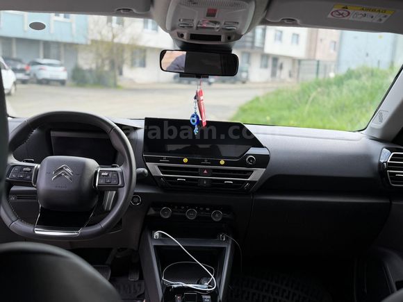 Sahibinden Citroen C4 X 1.2 PureTech Feel Bold 2023 Model