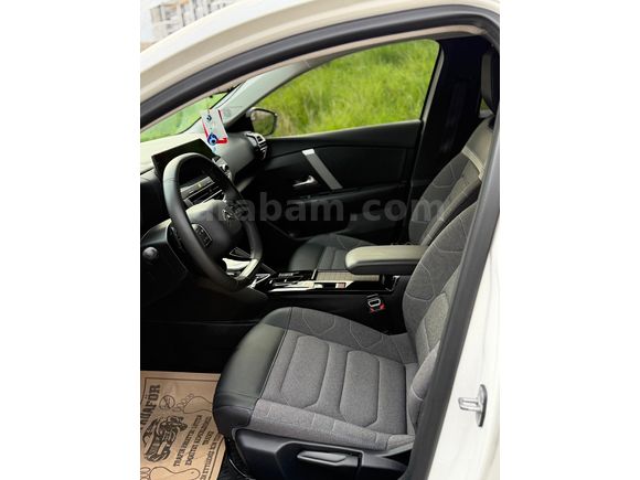 Sahibinden Citroen C4 X 1.2 PureTech Feel Bold 2023 Model