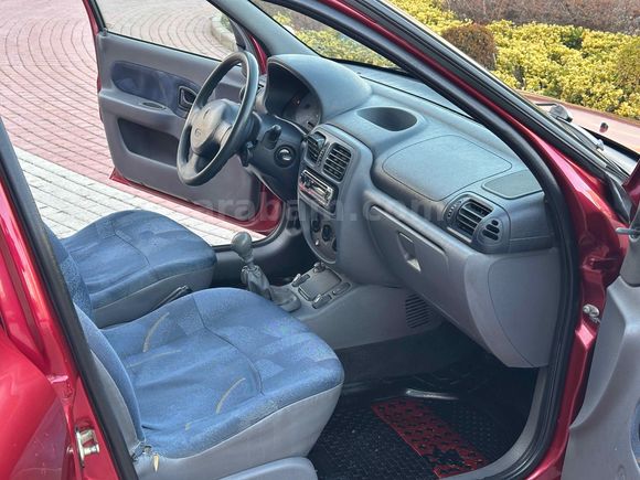 Sahibinden Renault Clio 1.4 2001 Model 
