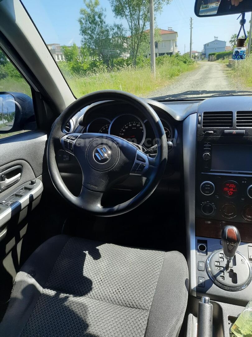 Sahibinden Suzuki Grand Vitara 2.0 JLX-A 2010 Model 7