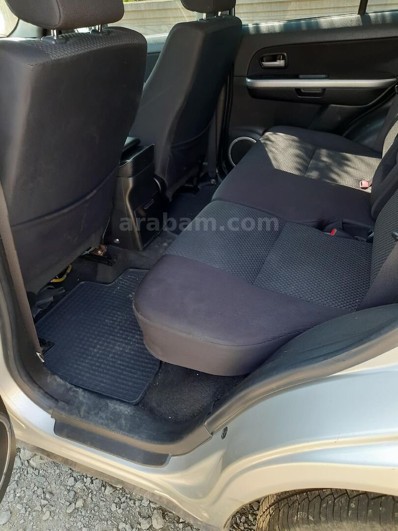 Sahibinden Suzuki Grand Vitara 2.0 JLX-A 2010 Model 5