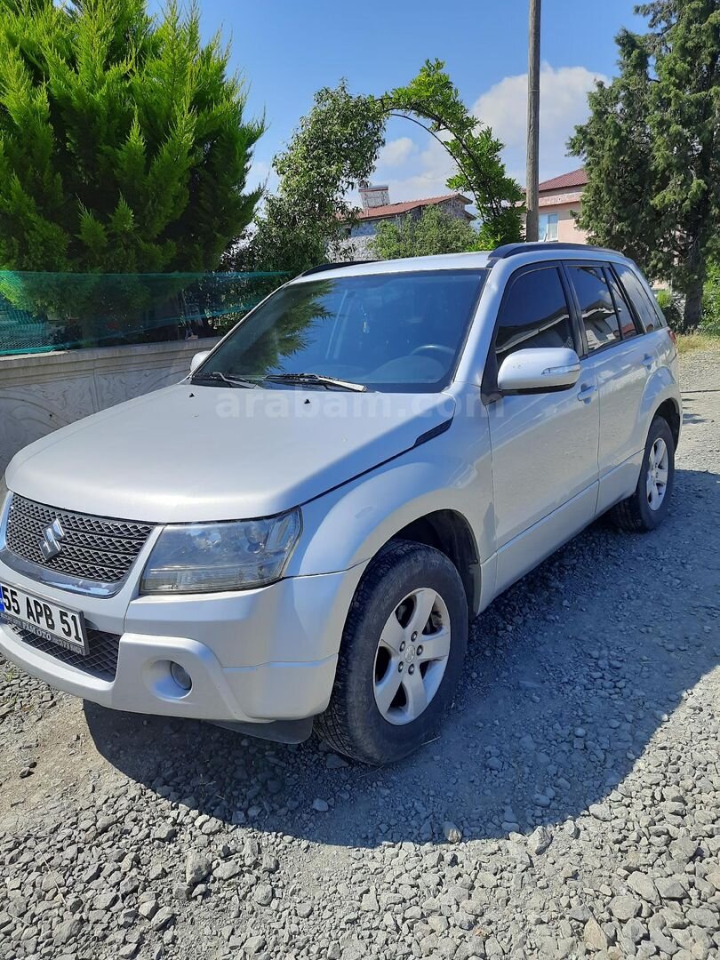 Sahibinden Suzuki Grand Vitara 2.0 JLX-A 2010 Model 3
