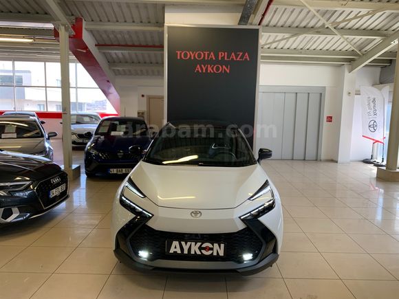 2023 TOYOTA C-HR 1.8 HYBRID PASSION X-SPORT e-CVT
