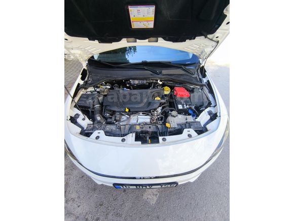 Sahibinden Fiat Egea 1.6 Multijet Lounge dizel otomatik 2023 Model