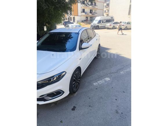 Sahibinden Fiat Egea 1.6 Multijet Lounge dizel otomatik 2023 Model