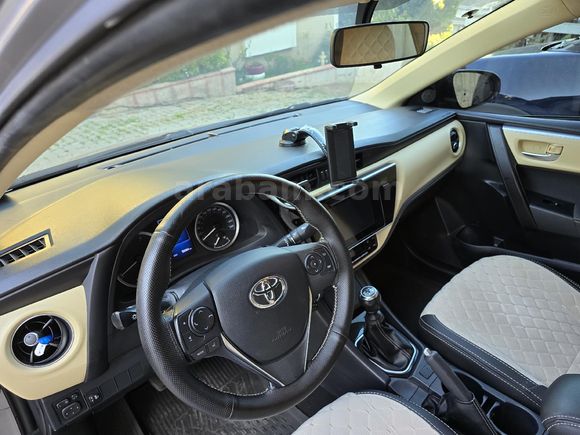 Sahibinden Toyota Corolla 1.6 Touch 2018 Model