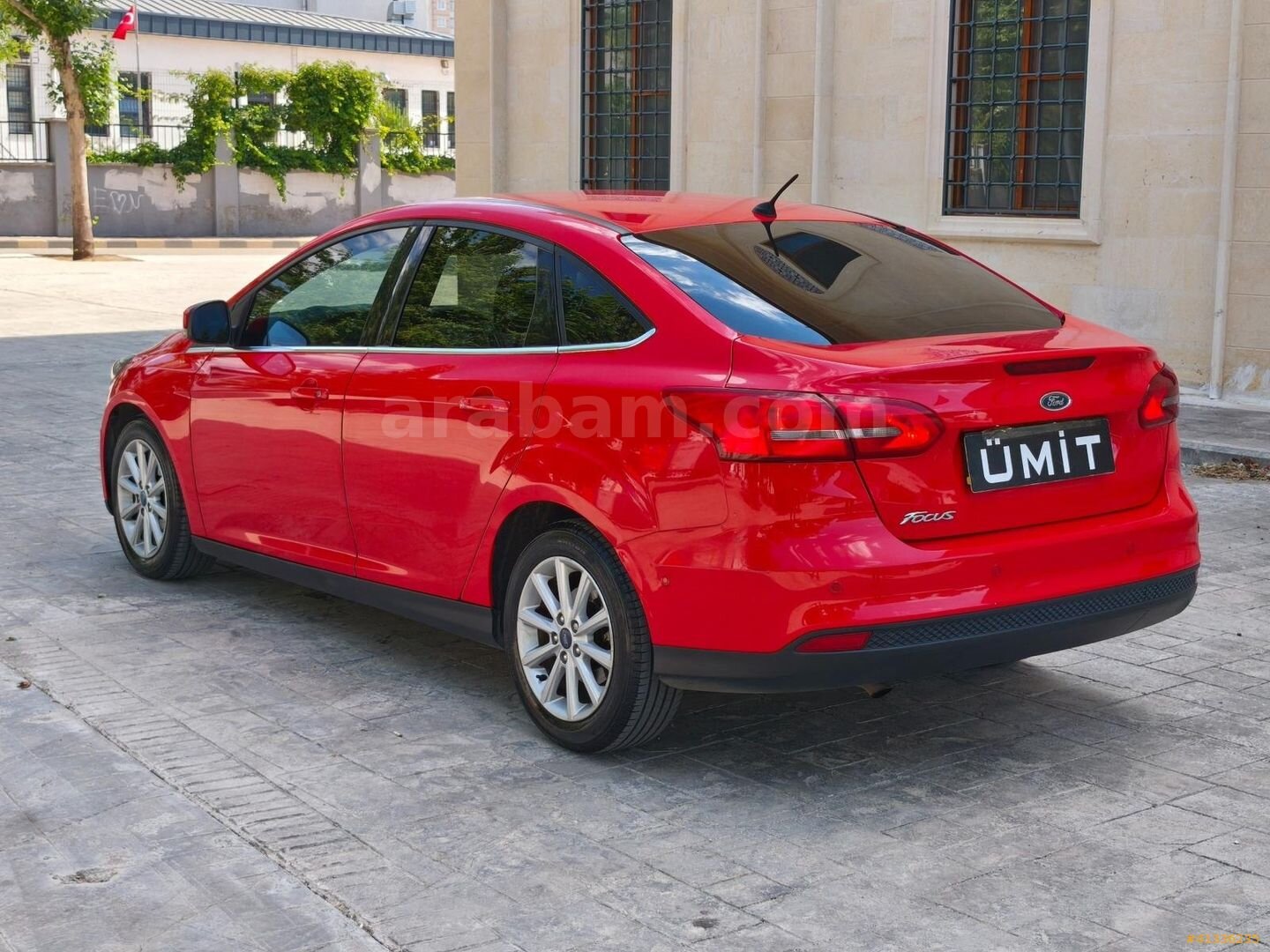 Galeriden Ford Focus 1.5 TDCi Titanium 2016 Model Gaziantep 352.000 km Kırmızı 4