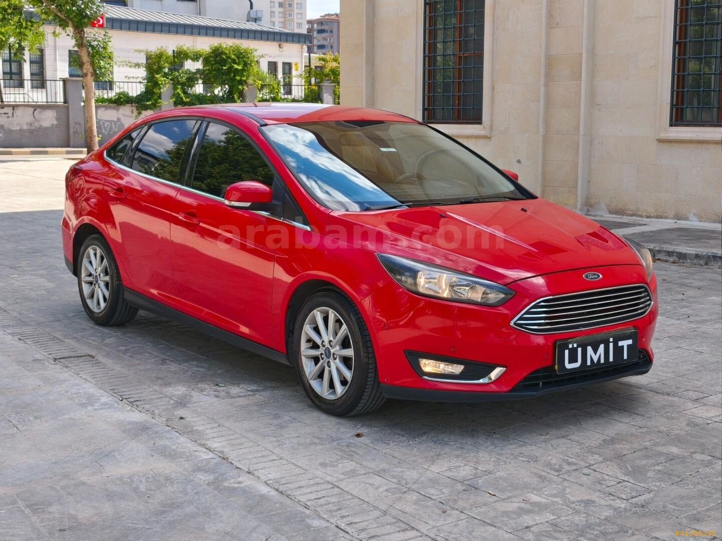 Galeriden Ford Focus 1.5 TDCi Titanium 2016 Model Gaziantep 352.000 km Kırmızı 2