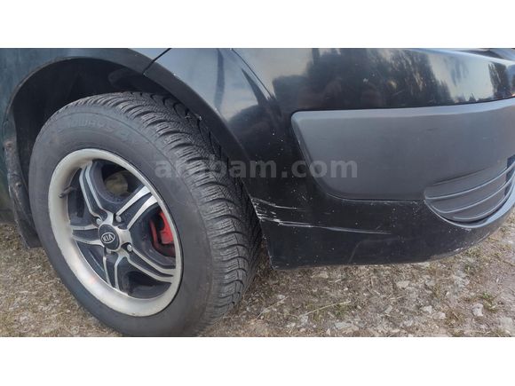 Değişensiz 2009 model Kia Rio 1.5 CRDi 110hp