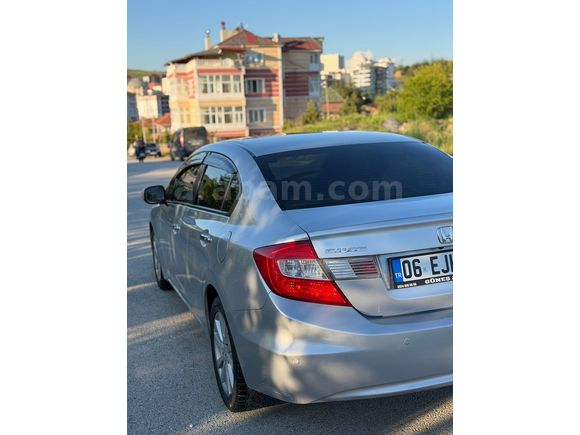 2012 HONDA CİVİC 1.6 ELEGANS 173 BİNDE SANRUF HATASIZ AYARINDA