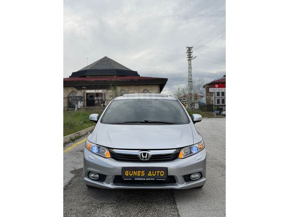 2012 HONDA CİVİC 1.6 ELEGANS 173 BİNDE SANRUF HATASIZ AYARINDA
