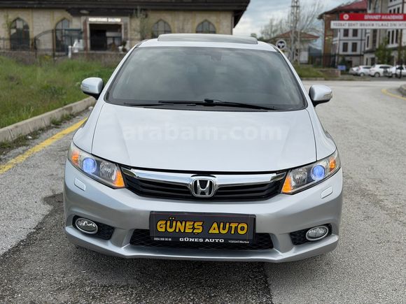 2012 HONDA CİVİC 1.6 ELEGANS 173 BİNDE SANRUF HATASIZ AYARINDA