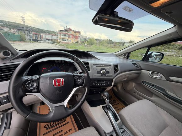 2012 HONDA CİVİC 1.6 ELEGANS 173 BİNDE SANRUF HATASIZ AYARINDA