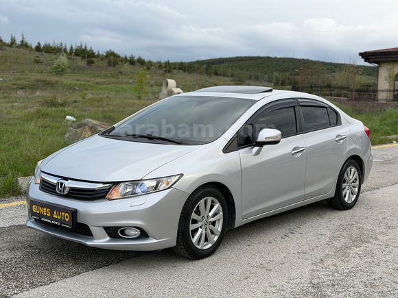 2012 HONDA CİVİC 1.6 ELEGANS 173 BİNDE SANRUF HATASIZ AYARINDA